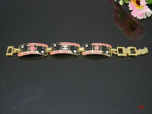 Bracciale Chanel Modello 64